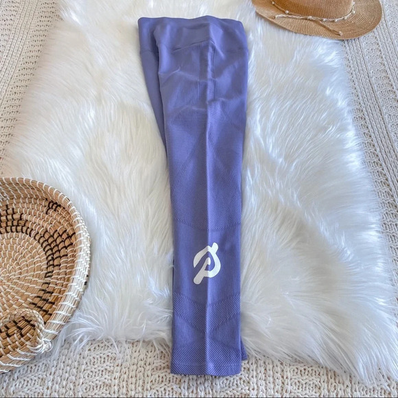 NUX Peloton Seamless Leggings Blue Purple Shapeshifter Compressive 7/8 High Rise - Picture 7 of 16